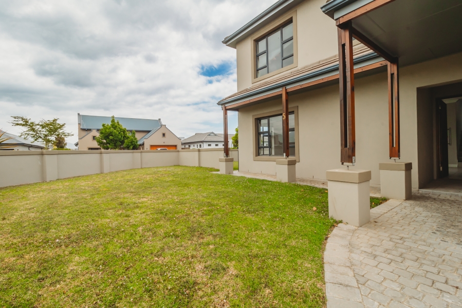 3 Bedroom Property for Sale in Blue Mountain Village Western Cape